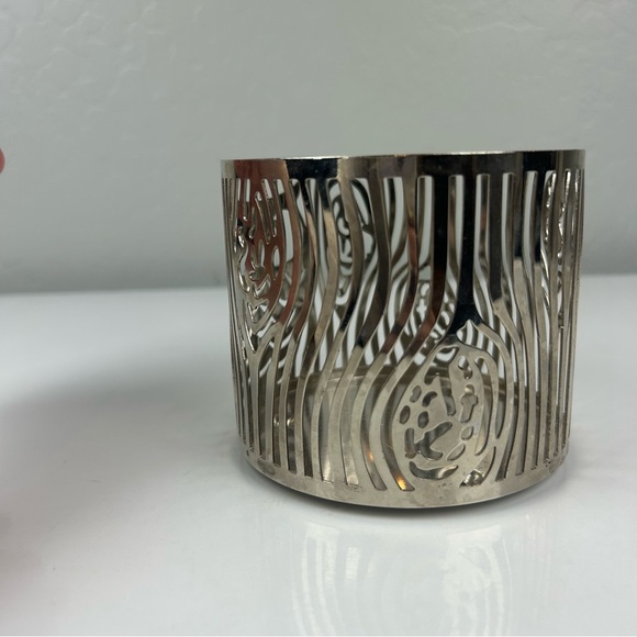 Bath and body works owl metal candle holder - Picture 7 of 7